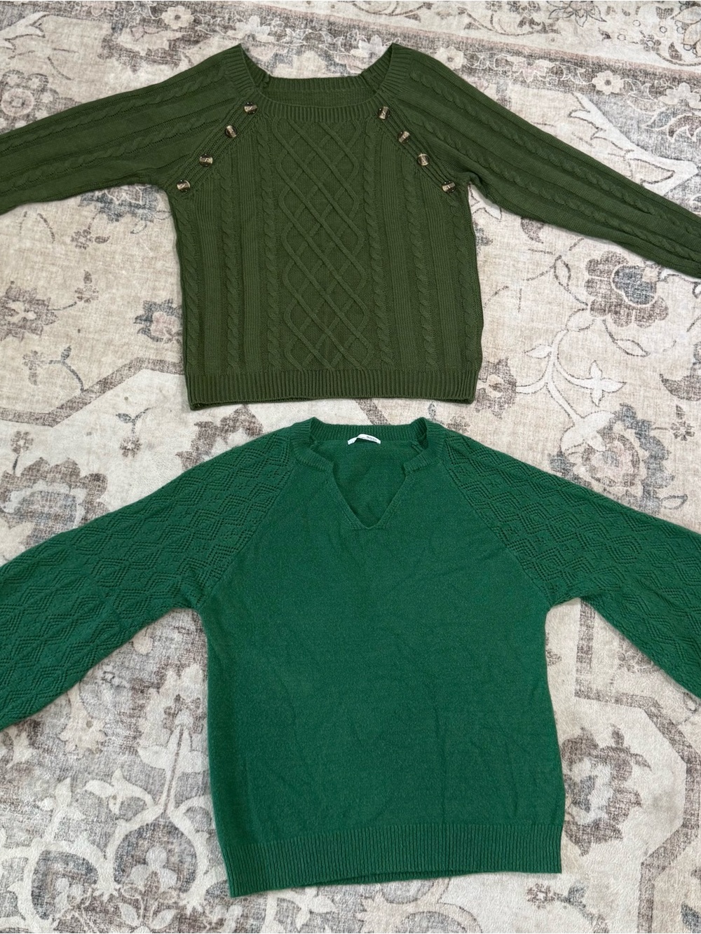 Women's Bundle Green Sweaters - Brand Unspecified Medium